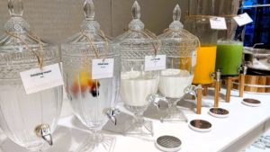 ナナ駅近くのアイラホテルバンコク｜優雅な朝食時間