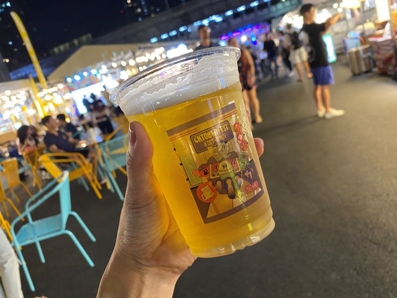 SW1マーケットで生ビール！